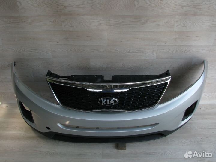 Kia Sorento Бампер передний