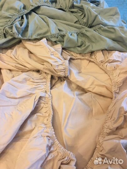 Натяжная простынь 180 на 200 см