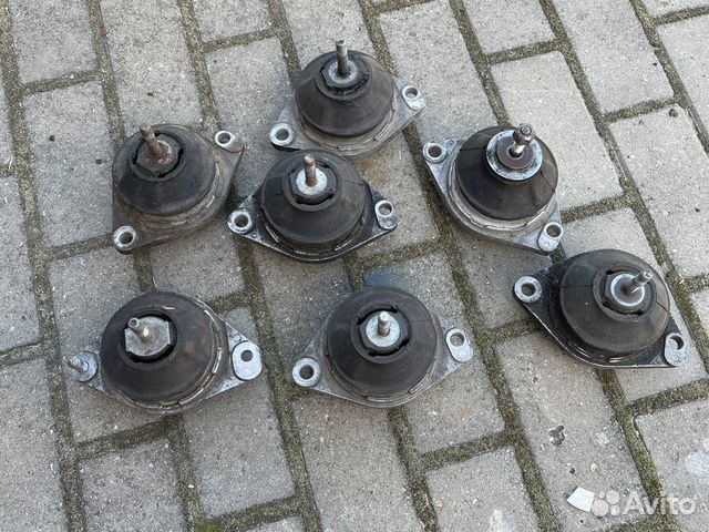 Подушка двигателя Ауди