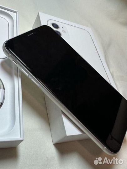 iPhone 11, 128 ГБ