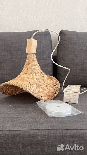 Люстра подвесная над столом из бамбука новая