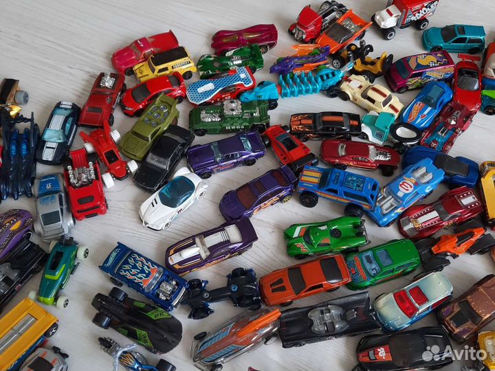 Hot wheels машинки оригинальные