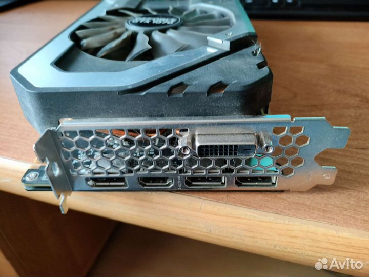 Видеокарта GTX 1070 8 gb