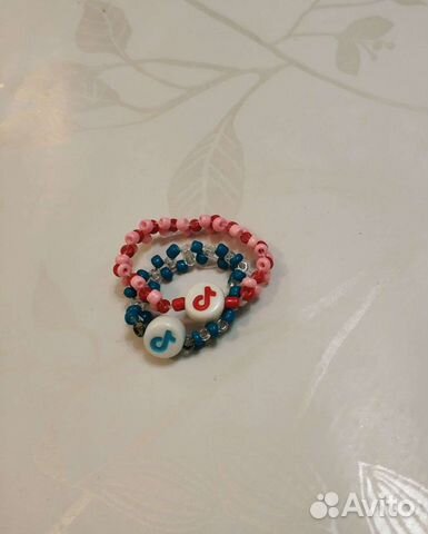 Украшения из бисера