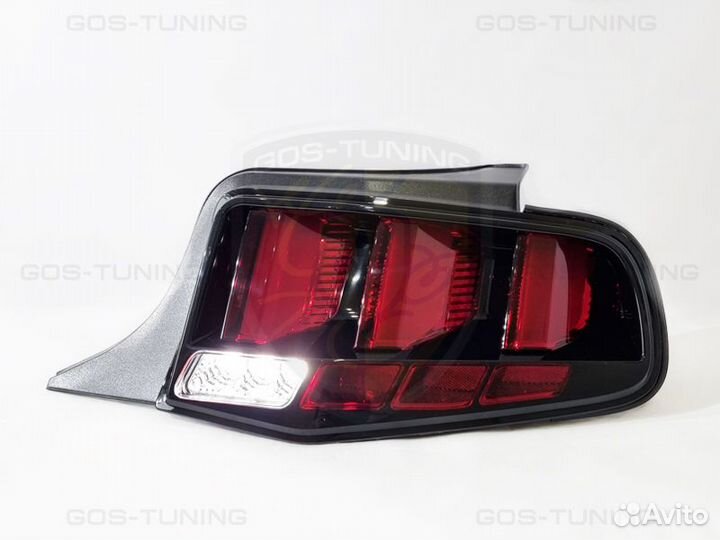 Задние фонари Ford Mustang V (2009-2014)