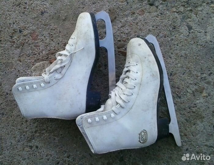 Коньки фигурные