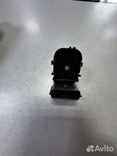 Датчик парковки hyundai solaris 2017
