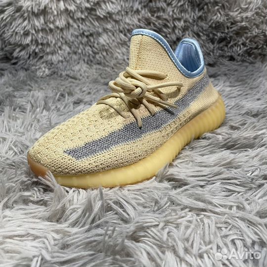 Adidas Yeezy Boost 350 v2 Женские Кроссовки