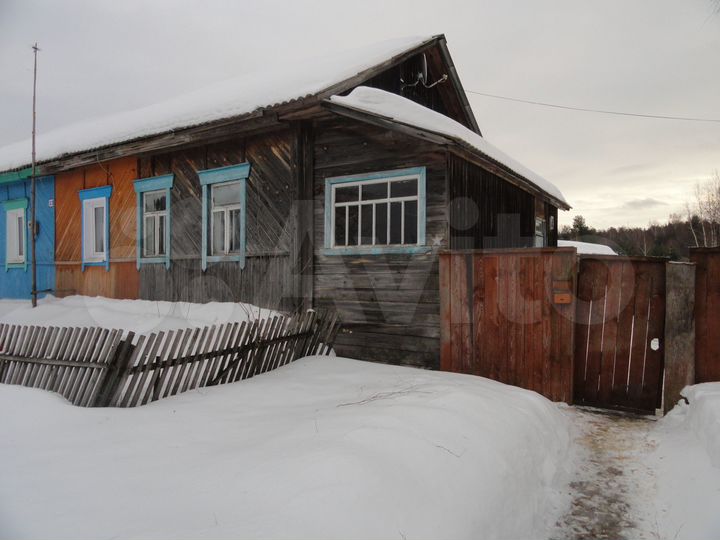 Дом 27 м² на участке 10 сот.