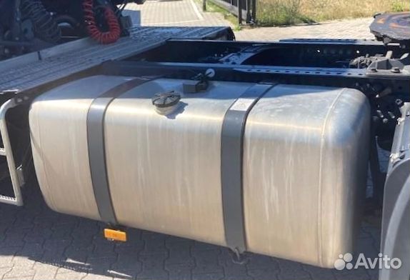 В разборке грузовик Mercedes,Actros mpiv с 2013