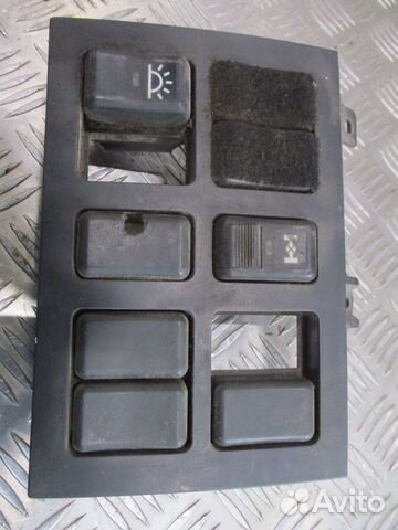 Накладка передней панели (рамка под кнопки) Volvo