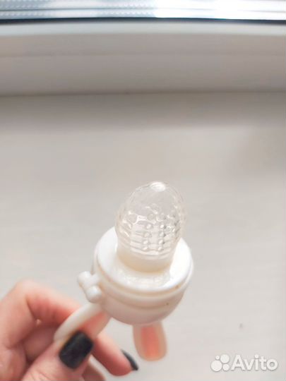 Соска пустышка avent 0 6 новая