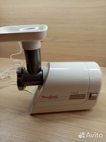 Мясорубка электрическая moulinex