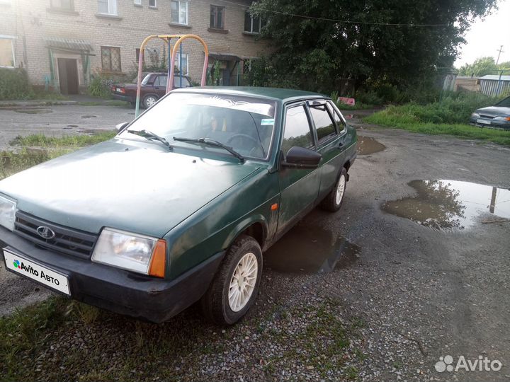 ВАЗ 21099 1.5 МТ, 2001, 235 000 км