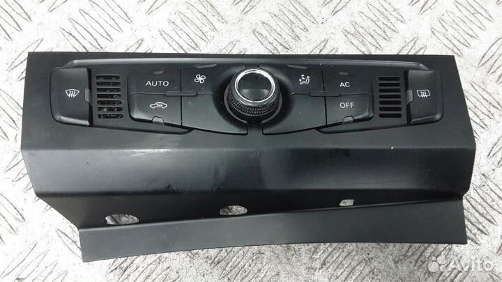 Блок управления климатической установкой Audi A4/R