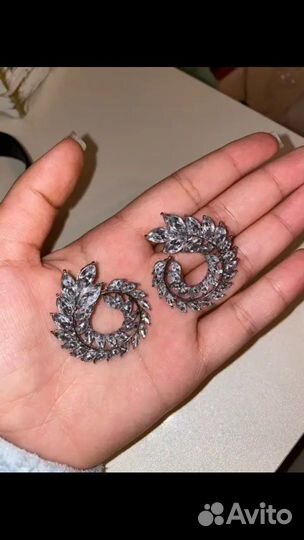 Серьги и колье под Chopard