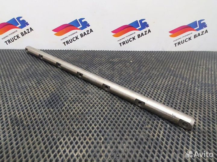 Вал рокеров Iveco Stralis