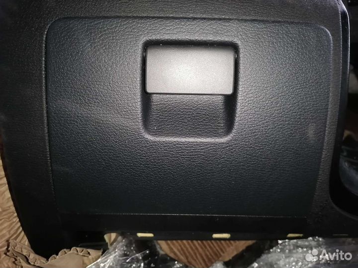 Перчаточный ящик Бмв Х3 Ф25