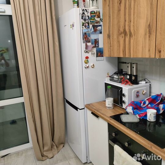 Новый холодильник indesit DS 4200W