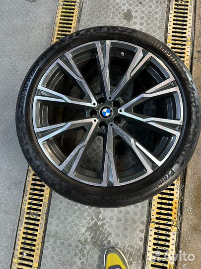 Комплект колес на bmw x7