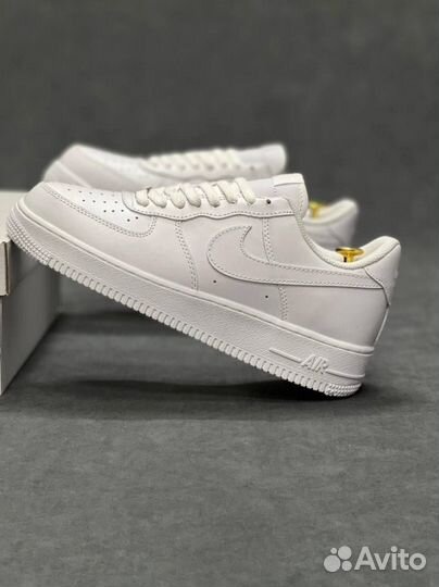 Nike Air Force 1 Low White