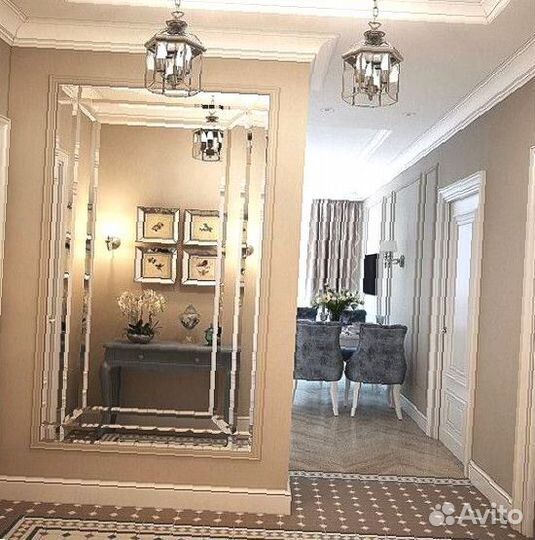 Зеркальное панно в прихожей