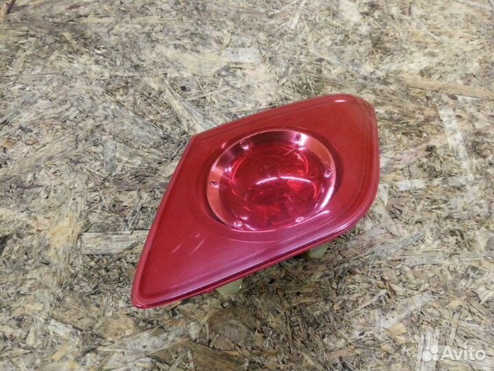 Фара задняя левая Mazda 3 хечбек 1.6 2006