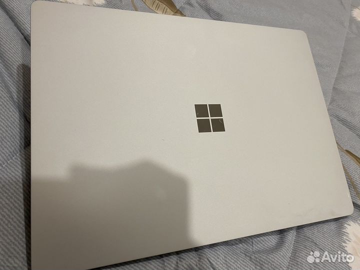 Microsoft surface laptop