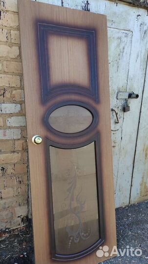 Дверь деревянная бу