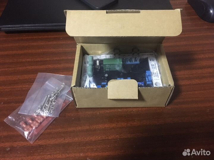 Ргулятор напряжения advr-054