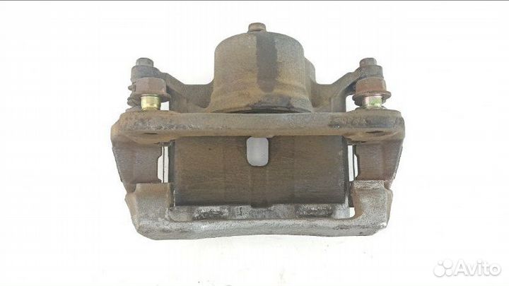 Суппорт передний левый Honda Element YH2 K24A 2004