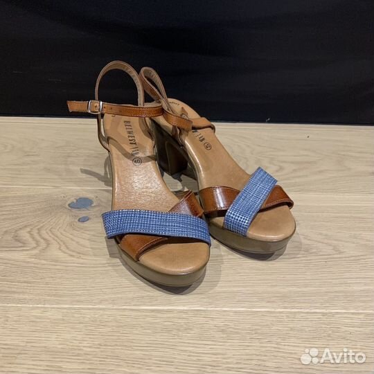 Босоножки кожа belwest 38-39