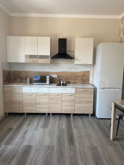 2-к. квартира, 59 м², 2/3 эт.