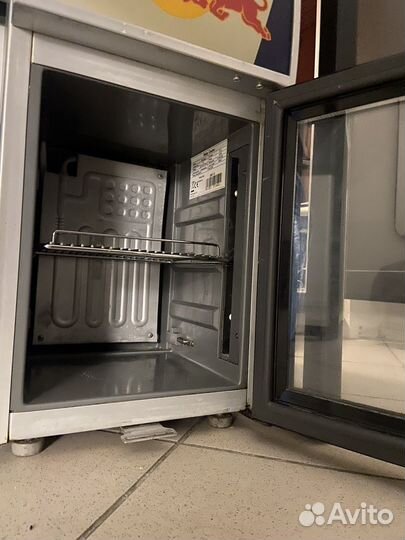 Мини холодильник Red Bull