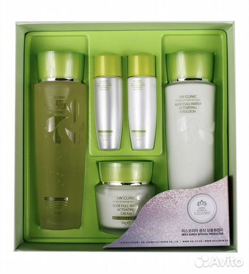 Набор уходовой косметики с алоэ 3W Clinic Aloe