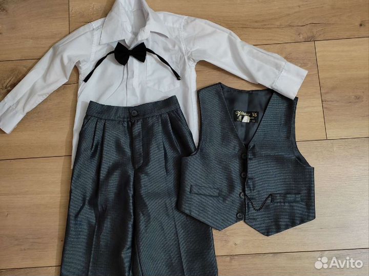 Костюм тройка для мальчика