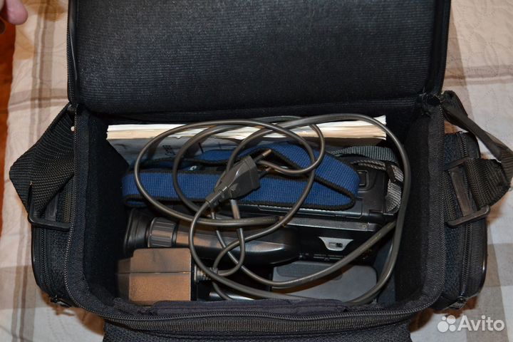 Видеокамера sony кассетная