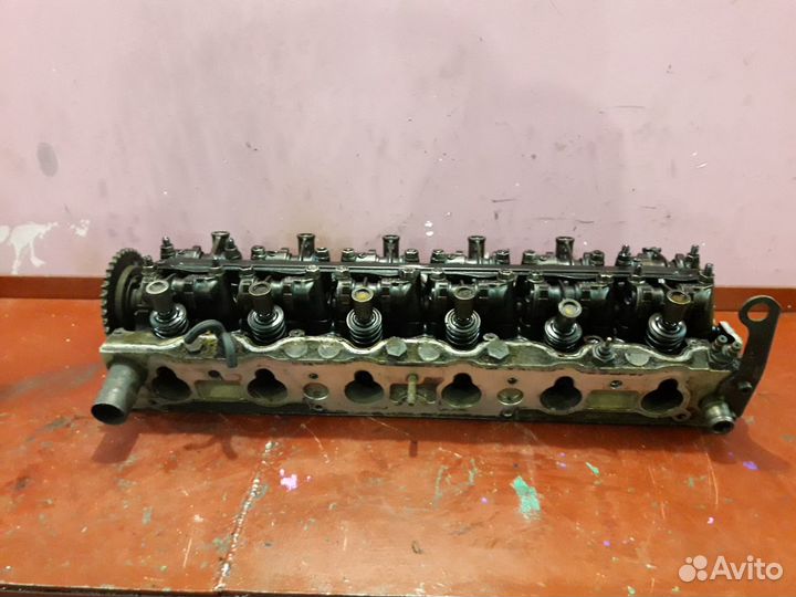 Головка блока гбц Мерседес W 124, 3,0 Б, ом 103