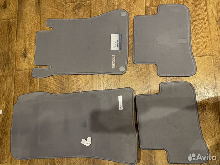 Автомобильные коврики mercedes