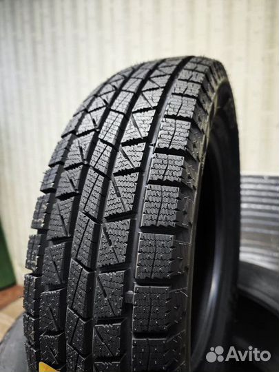 Aplus A506 225/65 R17 102S