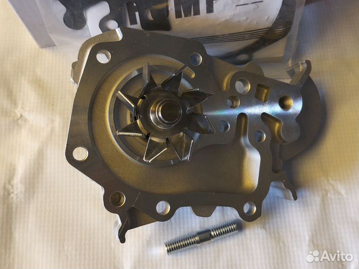Помпа renault logan K7M K7J