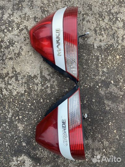 Передняя и задняя оптика на toyota mark 2