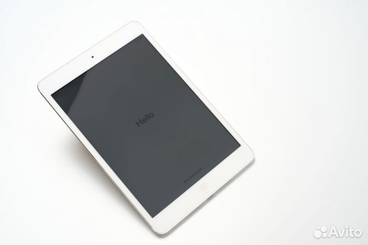 Продам iPad mini 2 (32 Gb)