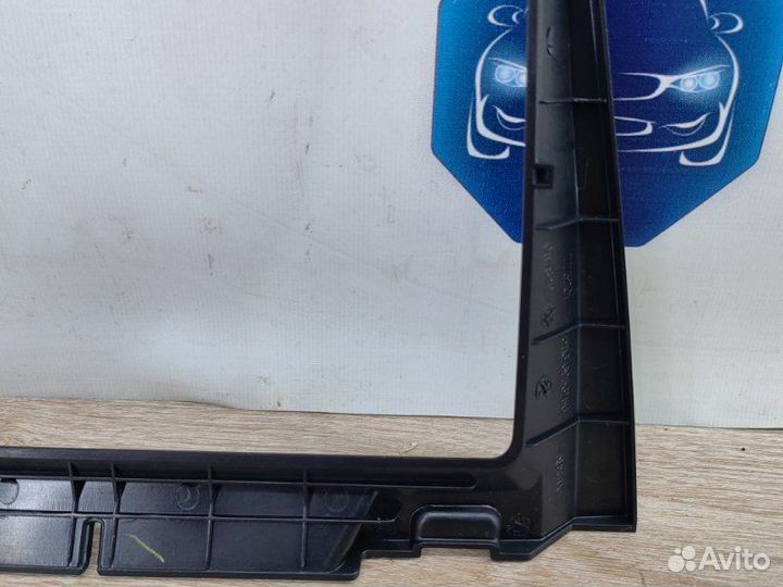 Накладка центральной консоли Bmw X5 E70 N62B48