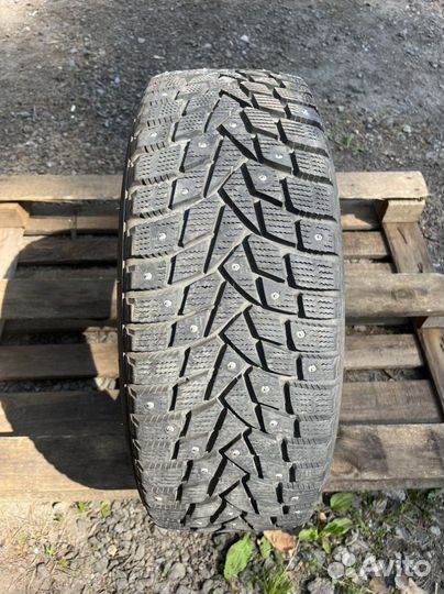 Dunlop SP Winter Ice 02 205/55 R16