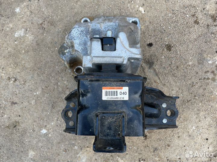 Подушка двигателя левая kia sportage 4ql