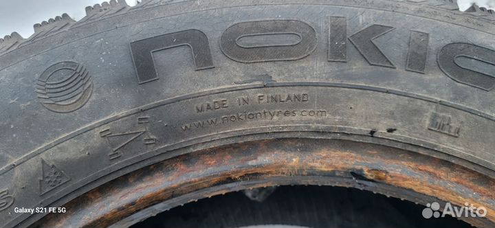 Nokian Tyres Hakkapeliitta 4 215/65 R16 102M