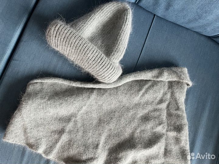 Комплект шапка и шарф из ангоры