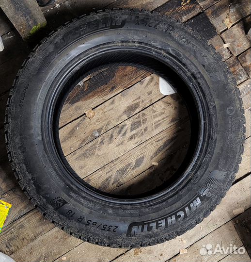 Michelin X-Ice North 4 235/65 R18 110T