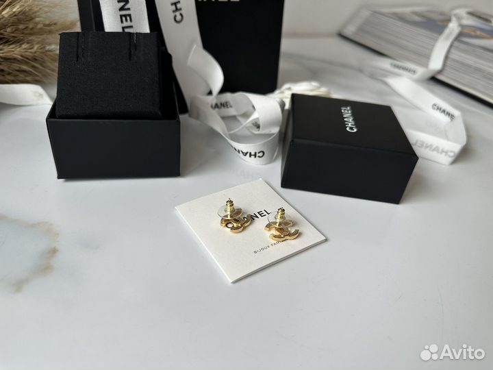 Серьги Chanel оригинал новые комплект бутика